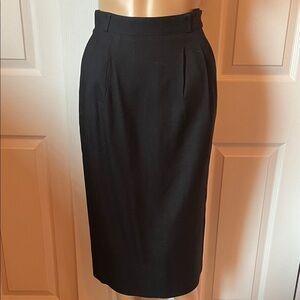 Liz Claiborne Elegant Black Pencil Skirt